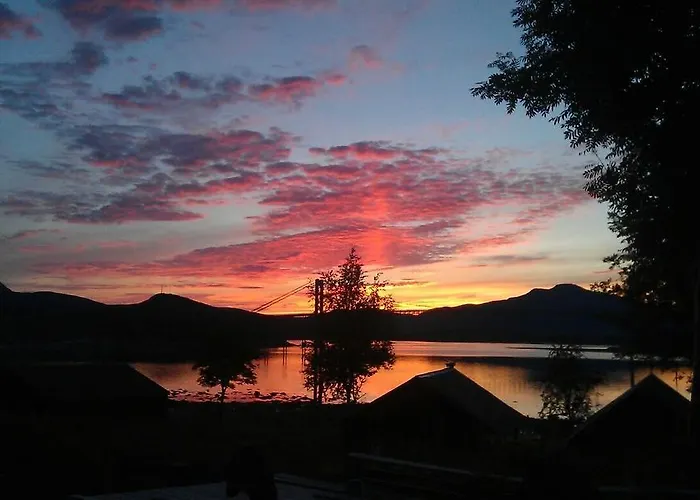 Aldeamento Turístico Kjellingstraumen Fjordcamp 3*