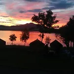 홀리데이파크 Kjellingstraumen Fjordcamp 3*